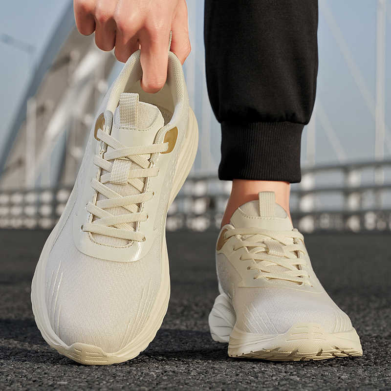 Нескользящие мужские кроссовки – обзор и цена Mens Fashion Trainers